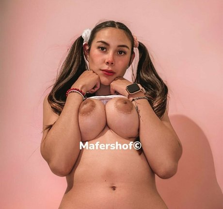 Mafershof bonita estrella porno imágenes