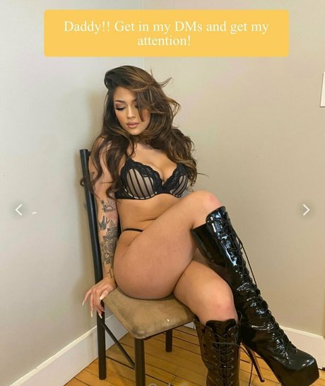 ryalierose modelo erótico galería