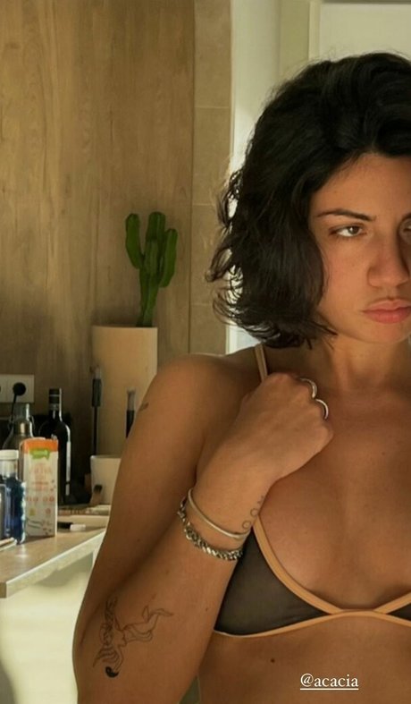 Maria Mood belle étoile archive