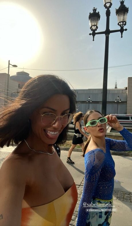 Maria Mood art star du porno image