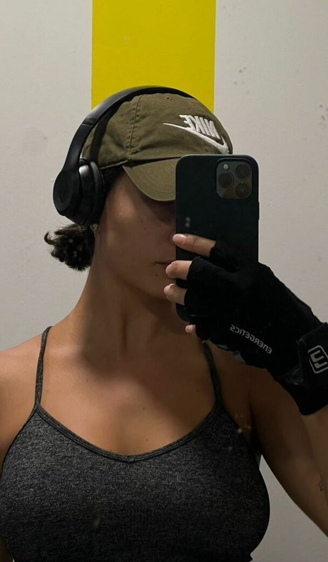 Maria Mood star du porno en haute qualité images