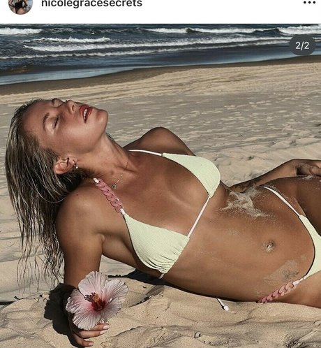 Nicole Grace jolie étoile des photos