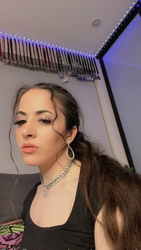 Courtney Sanderson hermosa estrella porno archivo