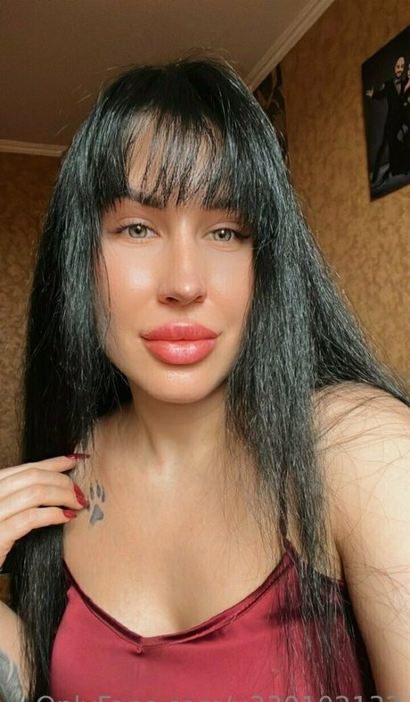 lusty queen jolie star du porno galerie