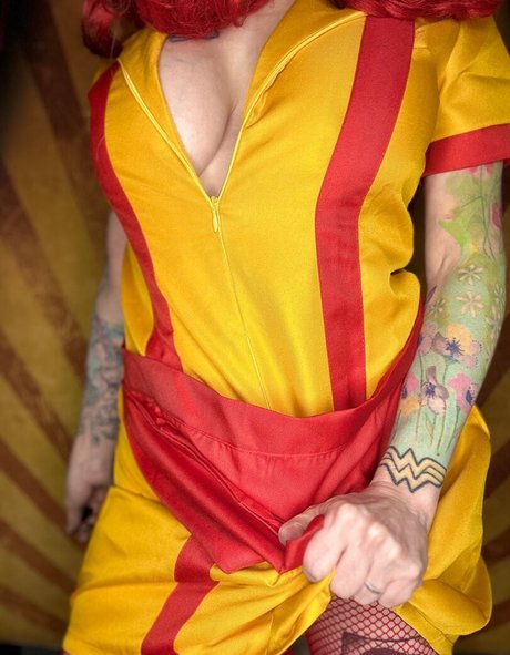 Sage Griffin actrice sexy image