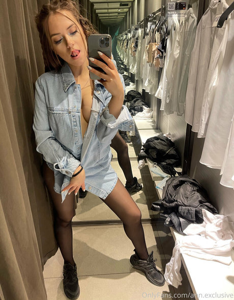 ann exclusive modèle sympa galerie