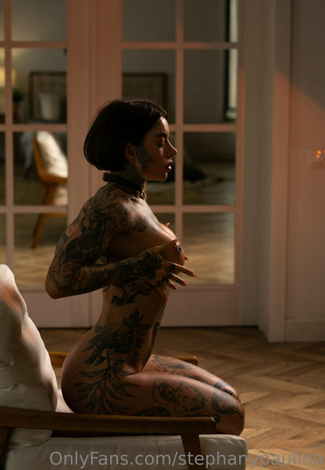 Stephanie Paul modèle chaud image