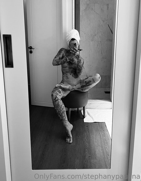 Stephanie Paul nudes model photo