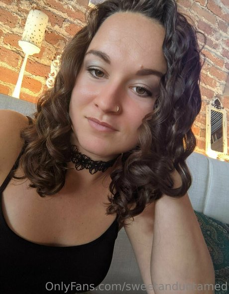 sweetanduntamed modèle érotique image