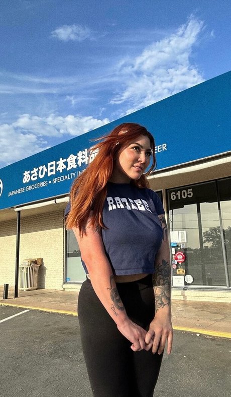 Ashlynn Arias estrella agradable galerías