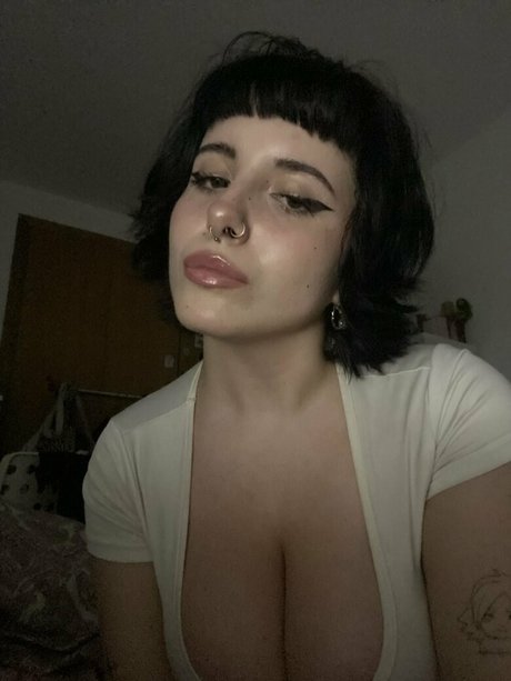 Rinna0x model sexy image