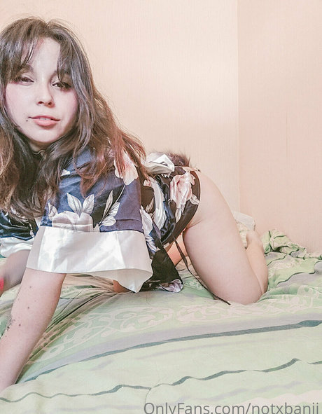 notxbvnny bonita modelo foto