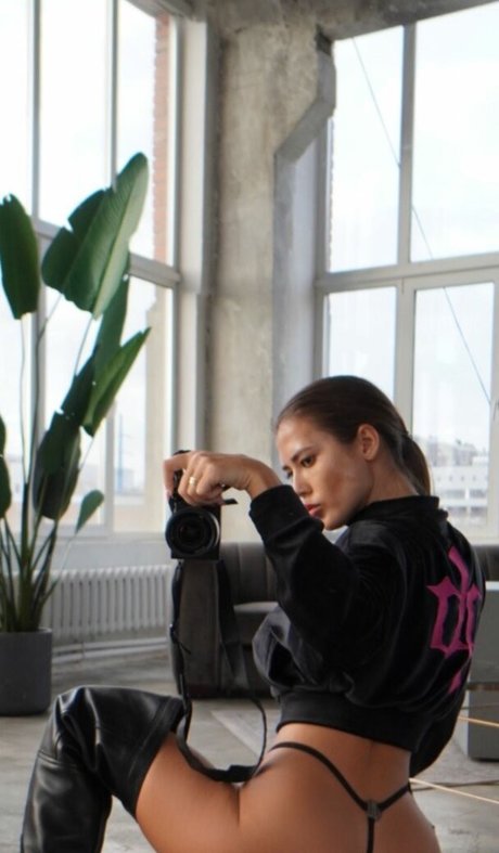 Anastasia Anikina star du porno gratuit photo