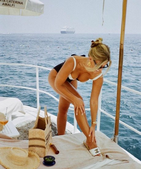 Natasha Oakley desnudos de estrellas porno recopilación