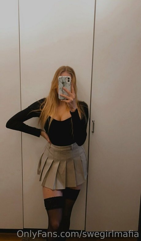 swegirlmafia actriz de alta calidad imagen