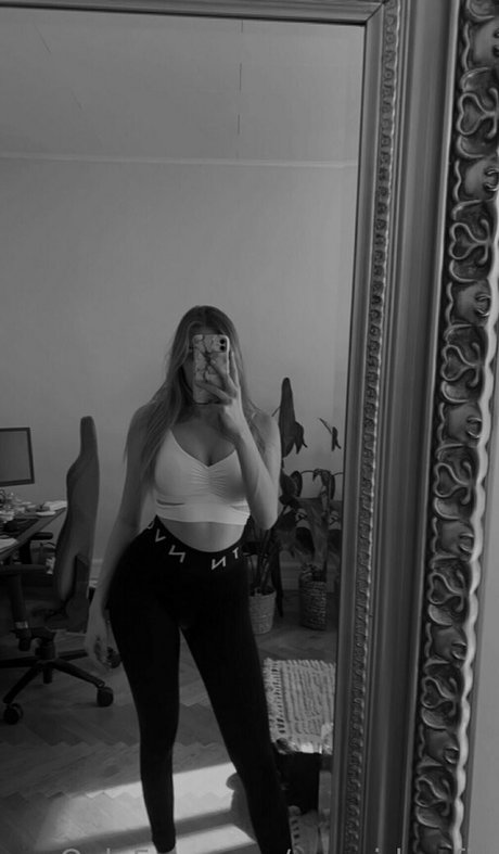 swegirlmafia actriz de alta calidad galerías