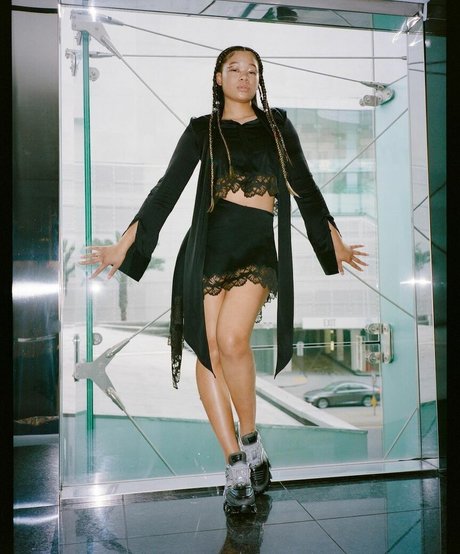 Storm Reid star du porno exclusive img