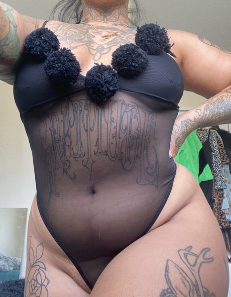 withlove tori modelo adulto galerías