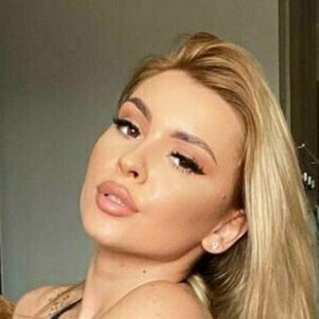 ivvydiamond bonita actriz foto