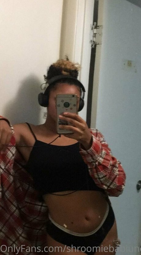 shroomiebabiuncensored star du porno en haute qualité img