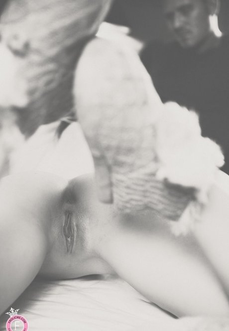 Stella Cox star du porno gratuite img