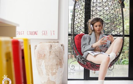 Stella Cox linda estrella imagen