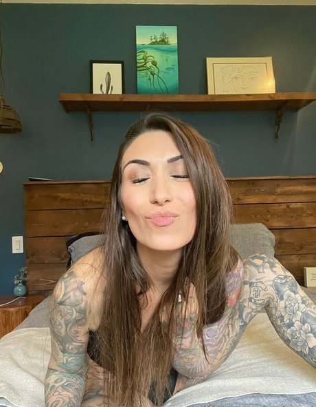 aliinwunderland estrella libre galería