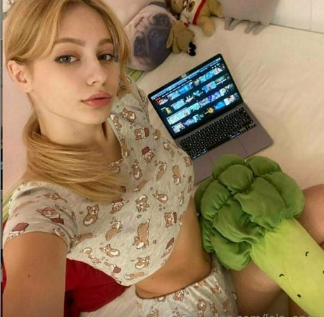 lola ency star du porno collection