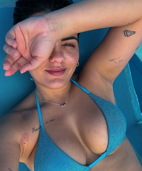 Sunaika Bruna top star images