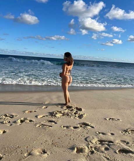 Sunaika Bruna estrella porno de alta calidad galería