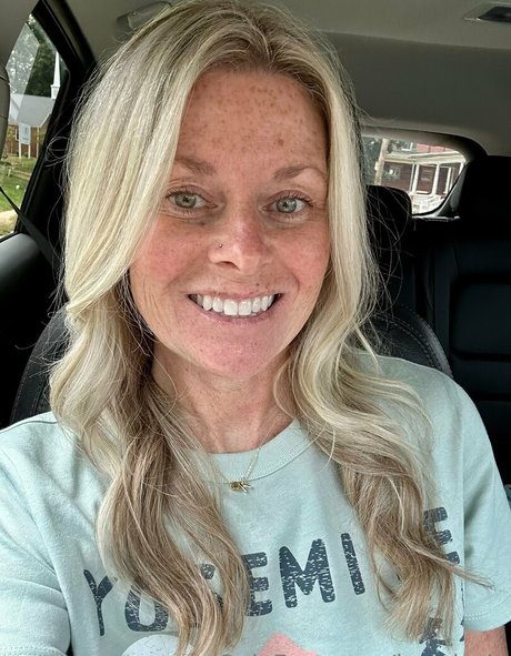 Mackenzie J modèle exclusif galerie