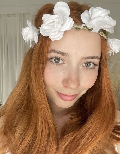 Wild imt beautiful model image