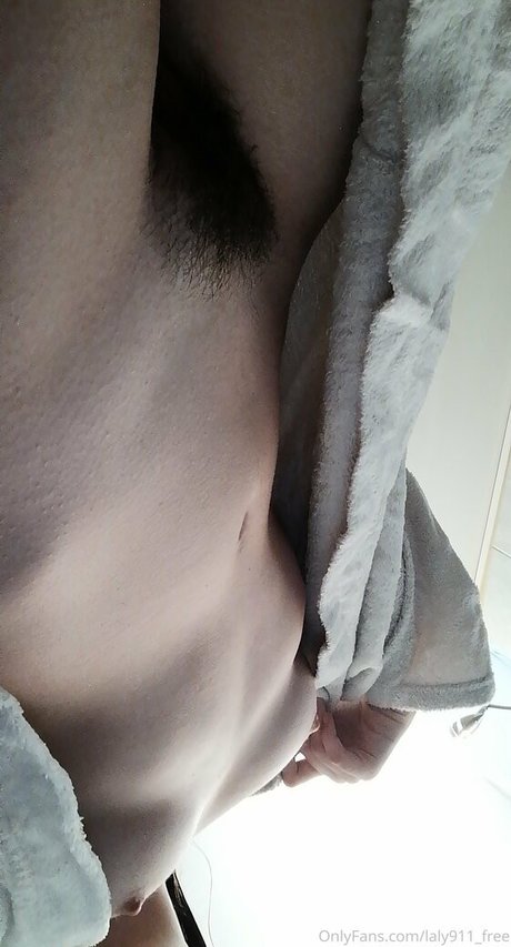 laly911 free actriz caliente galería