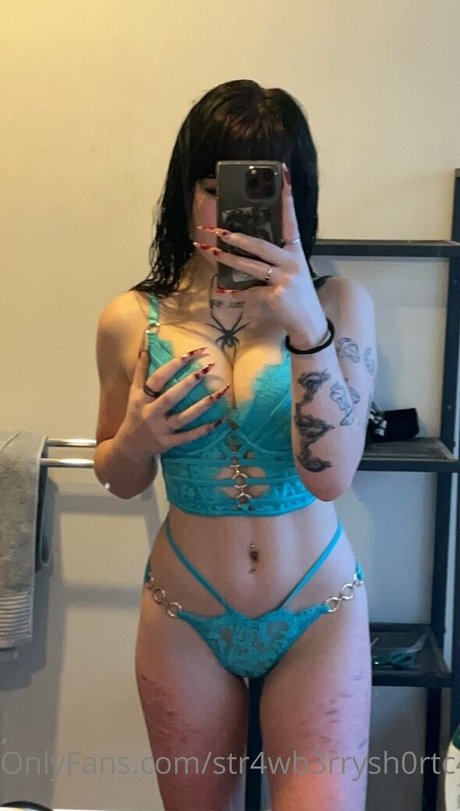 str4wb3rrysh0rtc4k3 jolie étoile photos