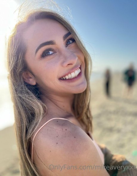 mikeaveryxxx estrella perfecta foto