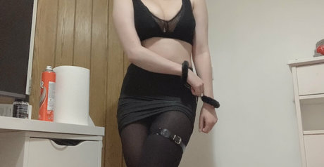 only hiccy Miniature