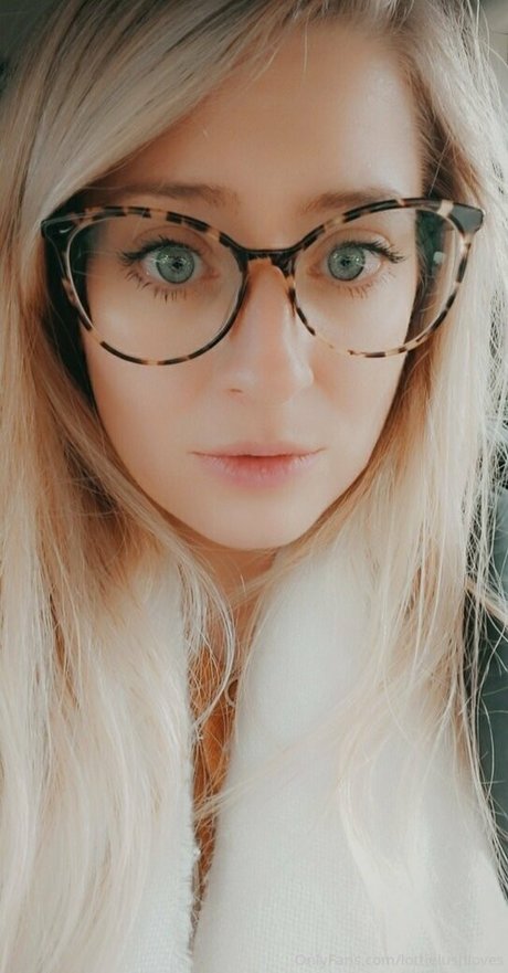 lottielushloves actrice de sexe galerie