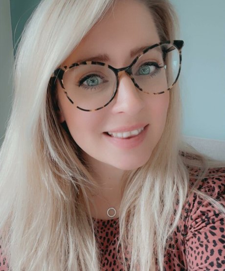 lottielushloves arte estrella porno fotos