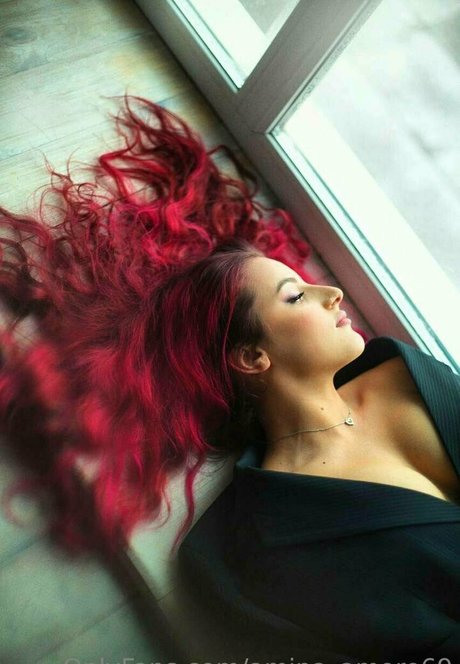 amina amore69 modelo imagen