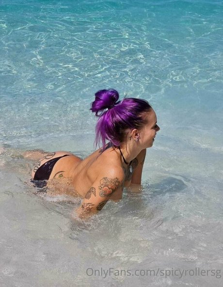 spicyrollersg pornstar nude gallery