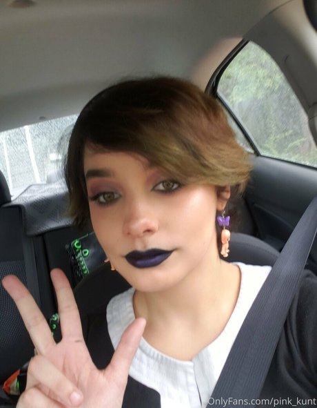 pink kunt modelo desnudos galería