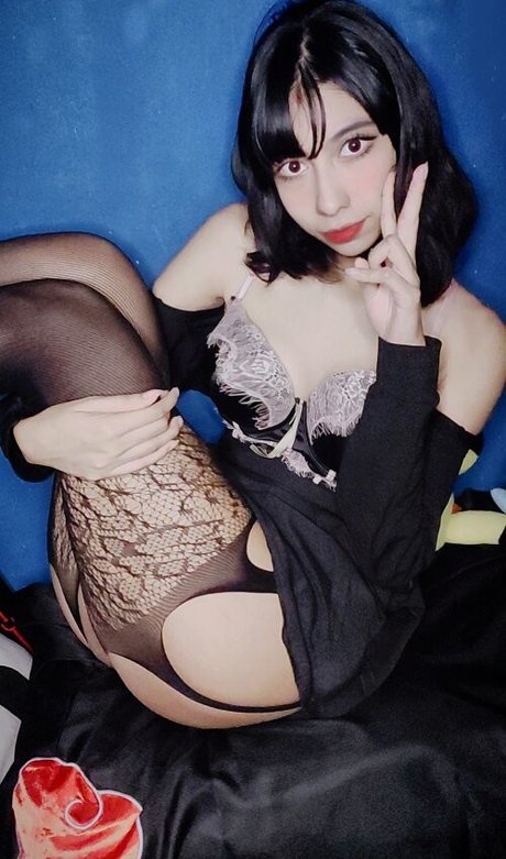 Lilywaifu estrella exclusiva imágenes