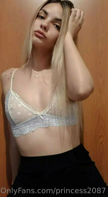 princess2087 bonita estrella foto