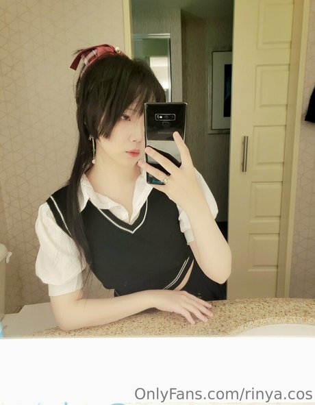 rinya cos actrice de nus photos