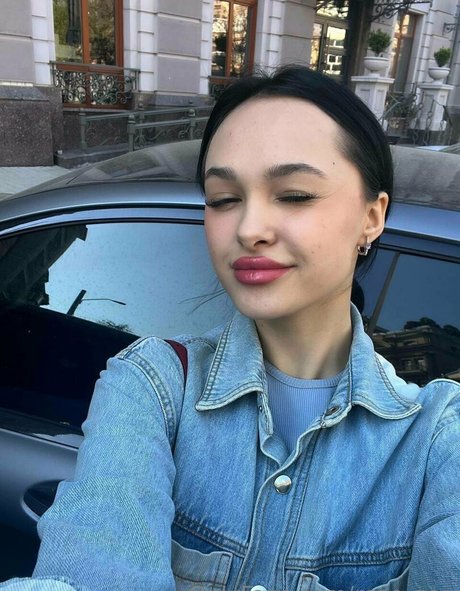 mee zee sexe star du porno photo