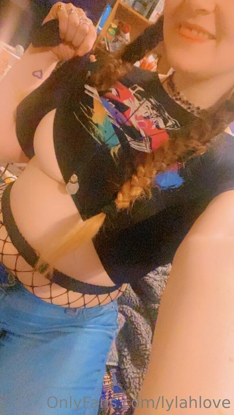 Lylah Love estrella caliente imágenes