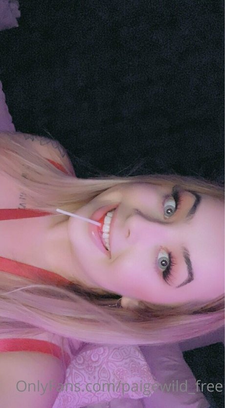 paigewild free estrella del arte galería