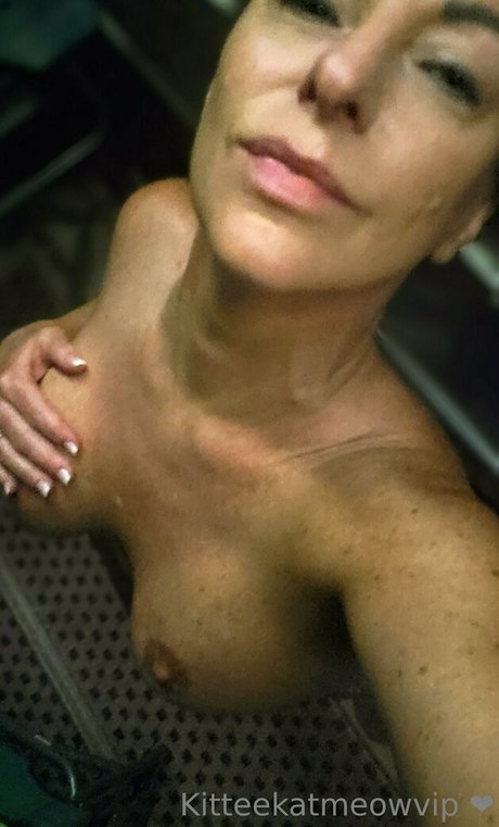 kitteekatmeowvip arte estrella porno foto