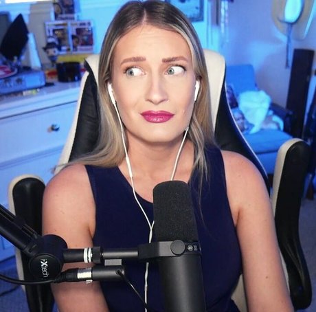 BasicWitGirl desnudos estrella archivo