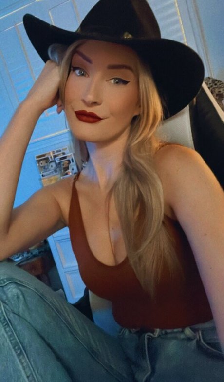 BasicWitGirl estrella porno hermosa galerías